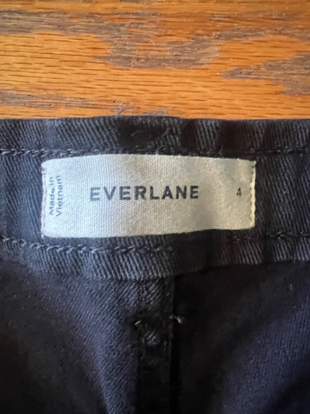 Everlane Black High-Waist Casual Shorts - Picture 2 of 7